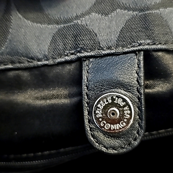 COACH Handbag - Picture 10 of 16